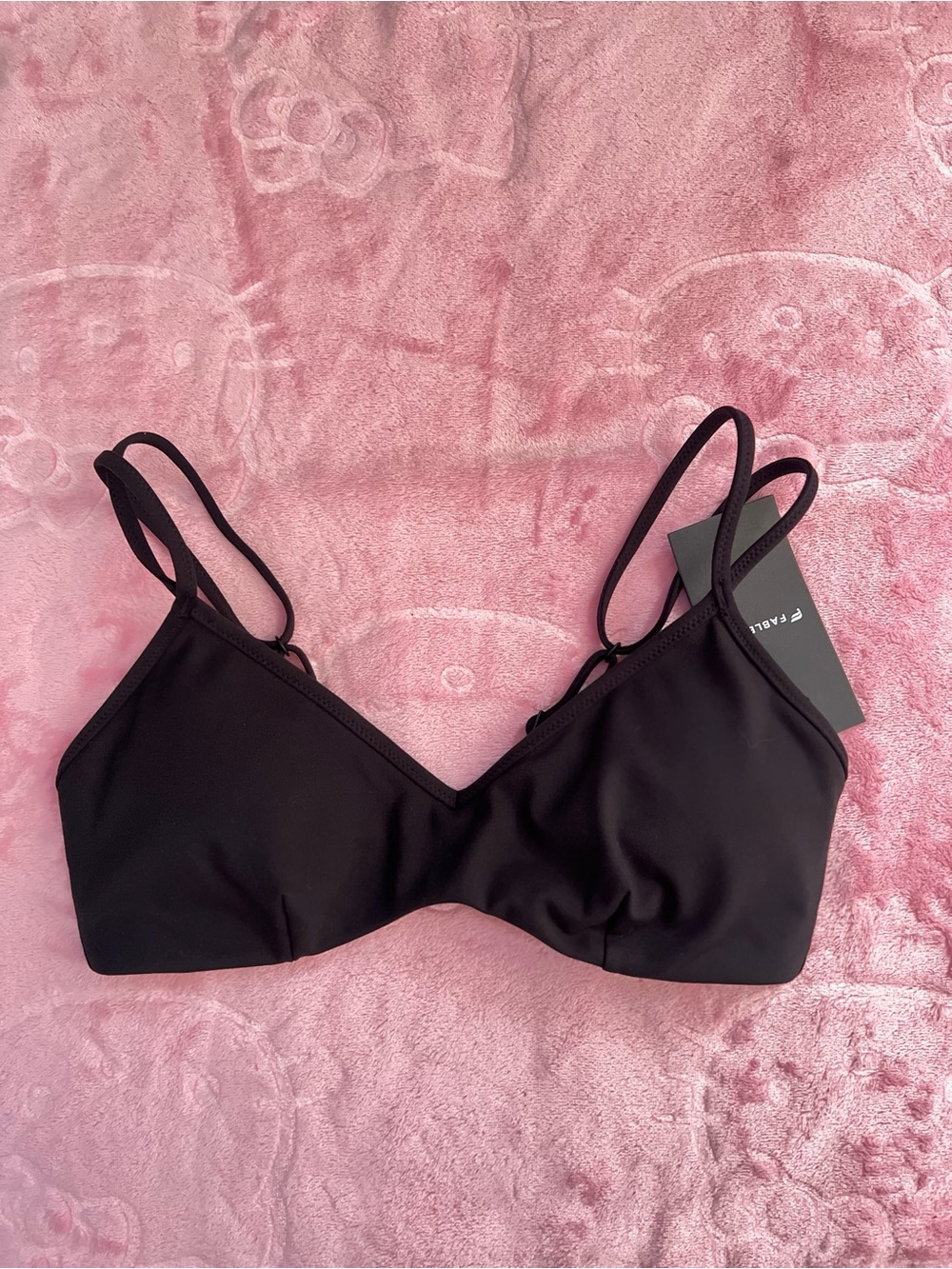 Fabletics sports bra